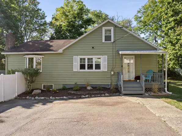 311 N North Adams Ave, Endicott, NY 13760