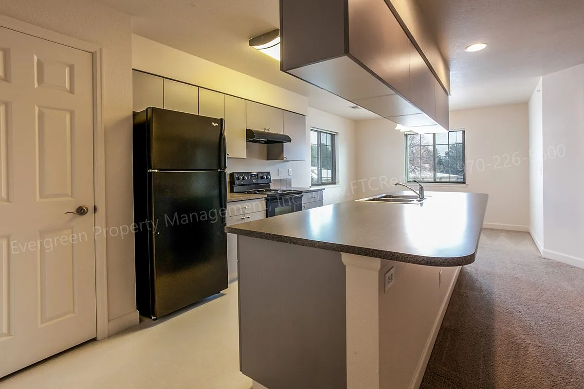 Building Photo - 2173 35th Ave Ct