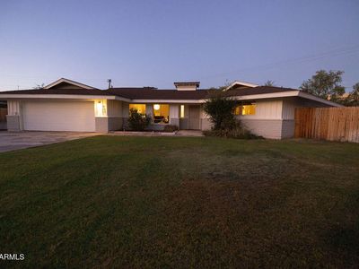 446 W SUNSET Circle, Mesa, AZ, 85201