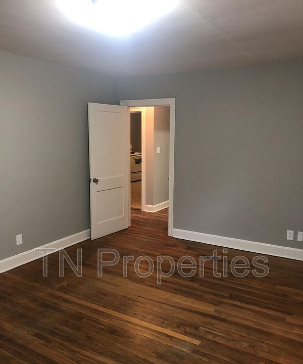 1st image of 921 Richardson St #921