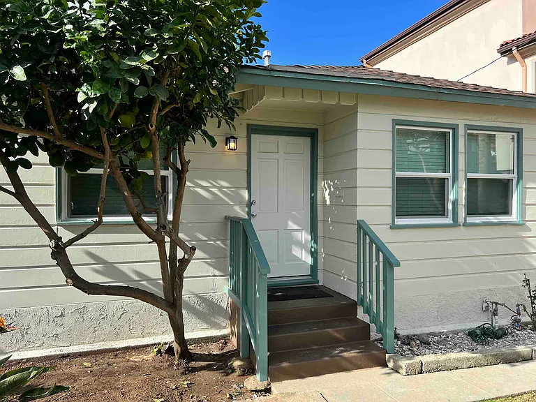 227 N Juanita Ave #227 — Photo 18