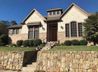 1121 Means Farm Rd, Garland, TX 75044