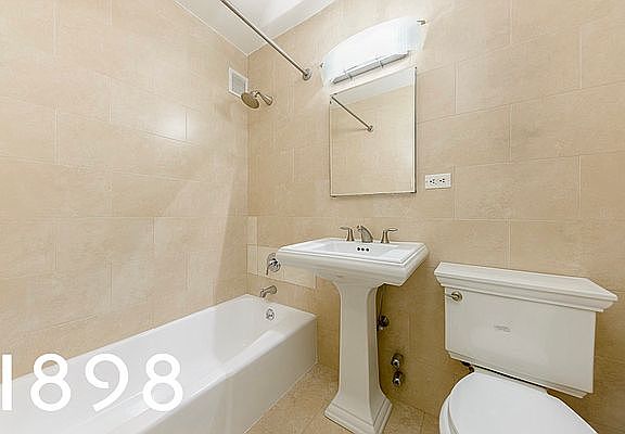 4th image of 160 W 97th St APT 3G