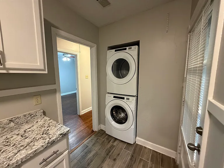 3940 Allison Ave — Photo 7