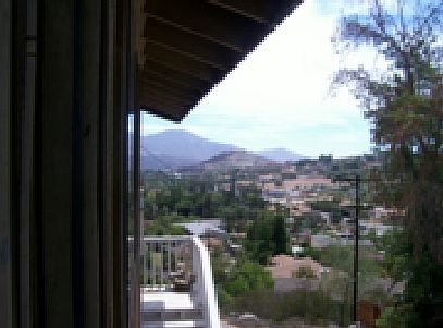 2nd image of 1556-3/4 Plantation Way