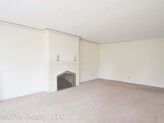 3rd image of 2100 E 72nd Pl