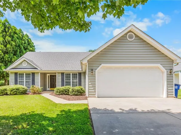 210 Silver Creek Trl, Kernersville, NC 27284