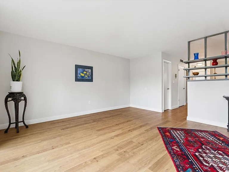 3000 Colorado Ave #117E — Photo 14