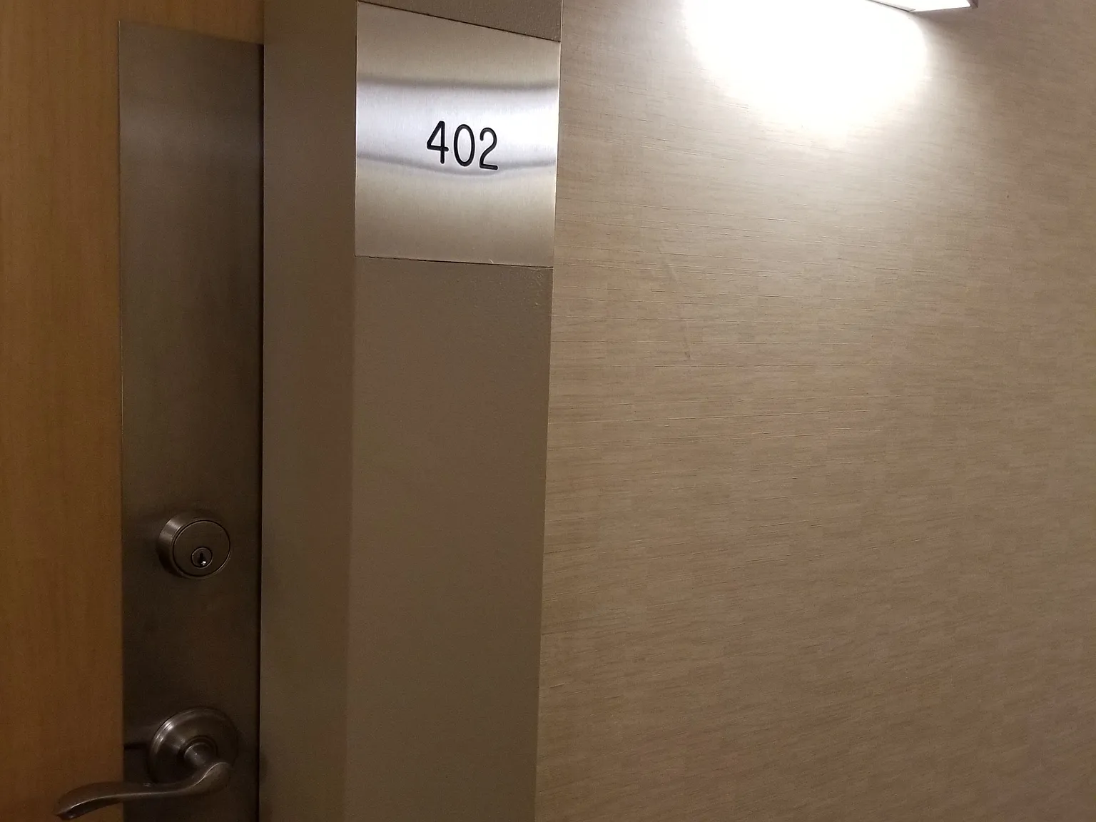 1 bed, $2,300 — Photo 2