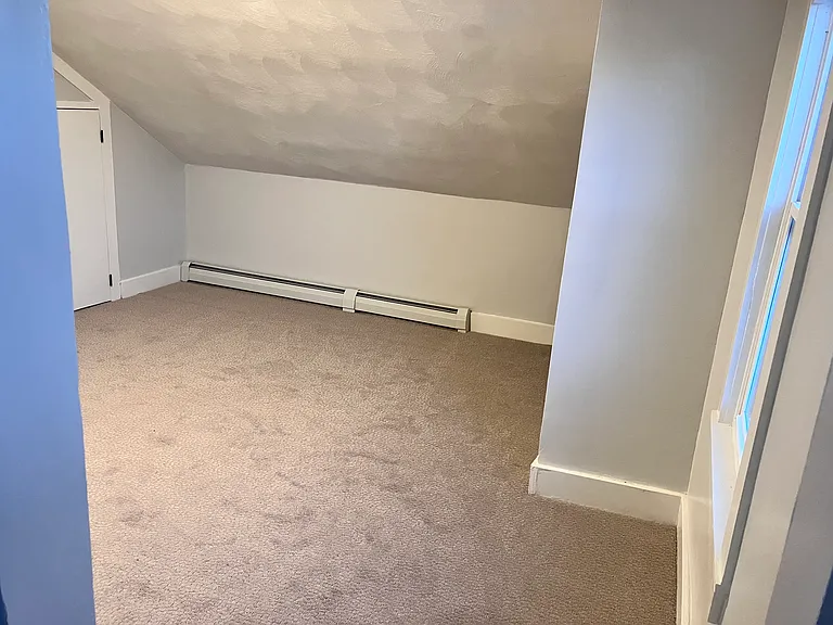 142 W Clifford St #3 — Photo 11