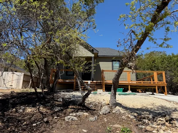 1475 Bonnyview Dr, Canyon Lake, TX 78133