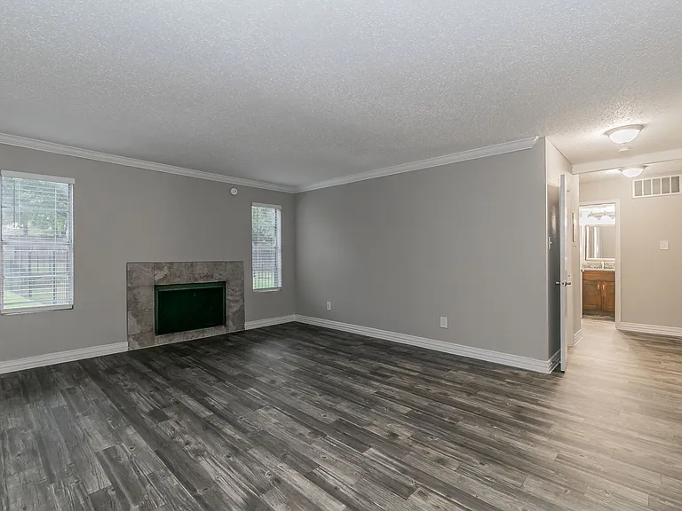 Riata Park Apartments — Photo 73
