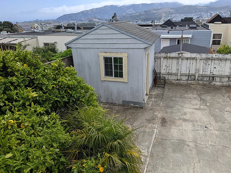 155 Tucker Ave — Photo 10