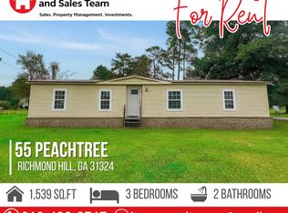 55 Peachtree Dr, Richmond Hill, GA 31324