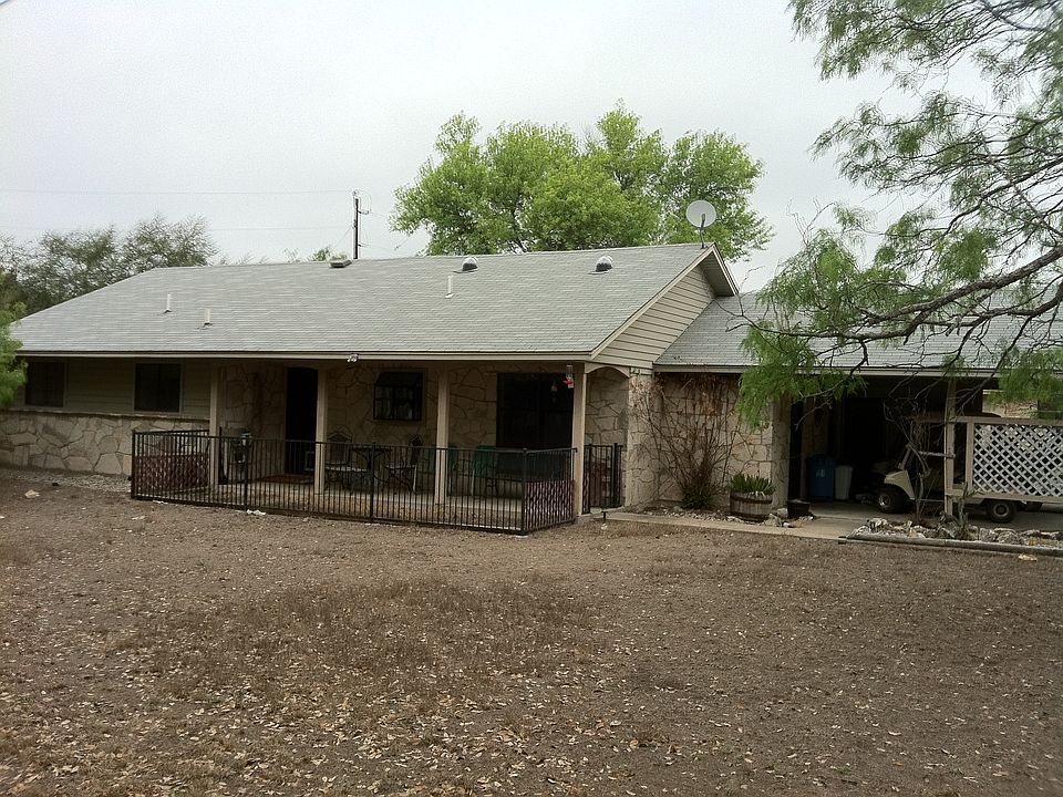 2nd image of 1024 Fort Clark Rd
