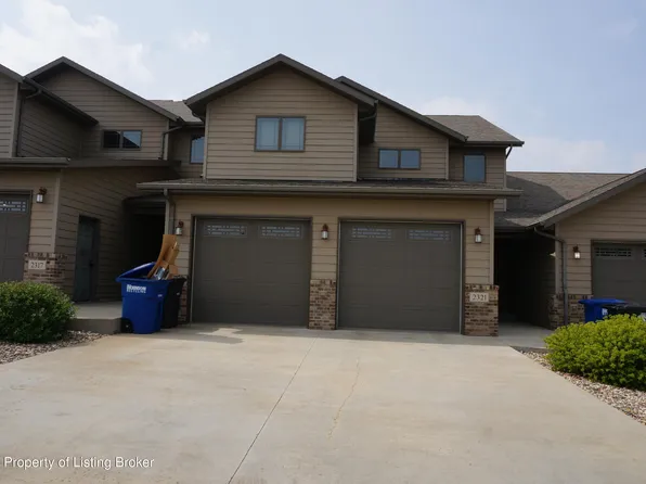 2321 10th Ave W, Dickinson, ND 58601