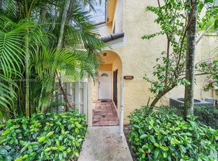 22272 Pineapple Walk Dr, Boca Raton, FL 33433
