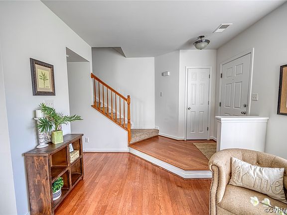 2nd image of 1109 Magnolia Pointe Blvd