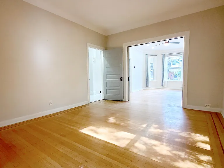 116 Fairholt Rd S #2 — Photo 7