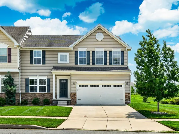 341 Tiger Lily Dr, Middletown, DE 19709