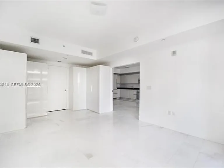 1010 Brickell Ave #CU-2708 — Photo 6