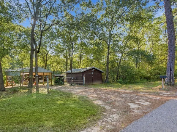 13163 County Road 201, Plantersville, TX 77363