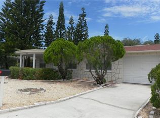 3423 Trask Dr, Holiday, FL 34691