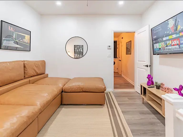 166 Elm St #1L — Photo 25