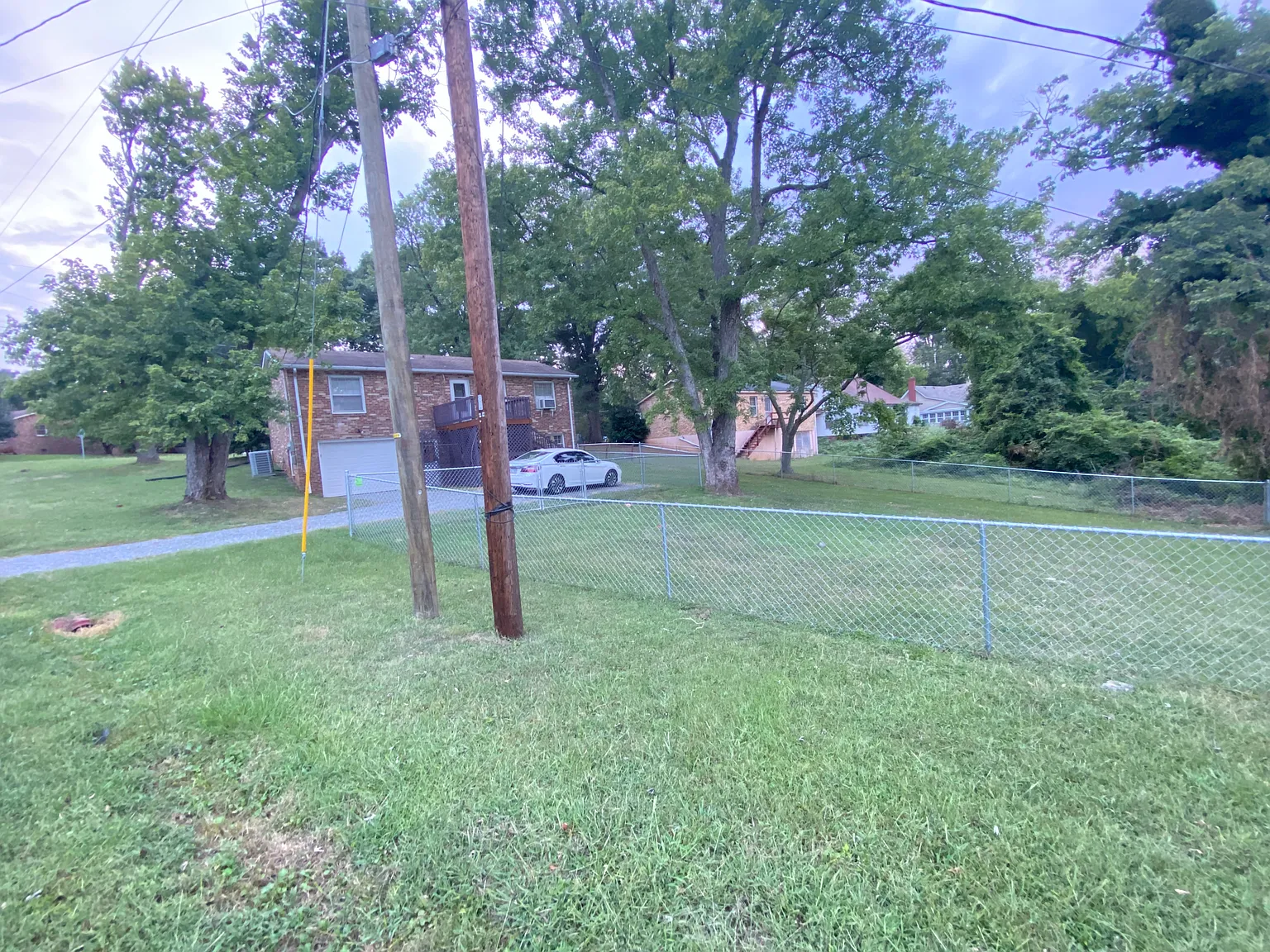 3 bed, 1025 sqft, $1,300 — Photo 3