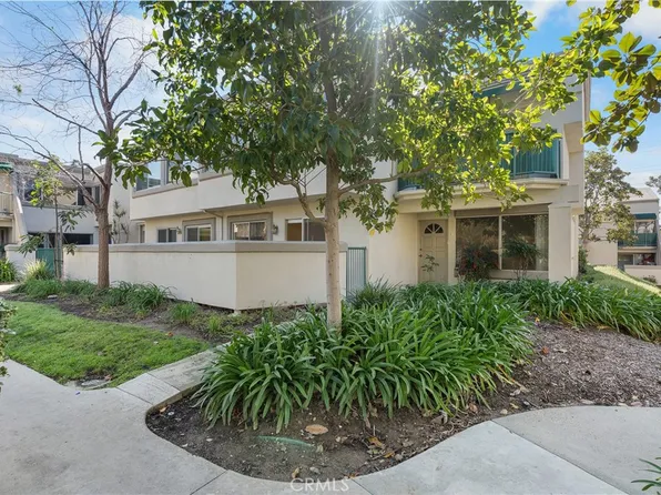 18510 Mayall St Unit I, Northridge, CA 91324