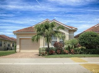 7742 33rd St E, Sarasota, FL 34243