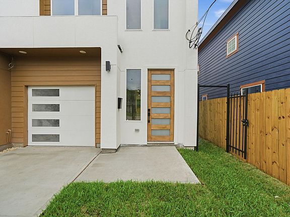4th image of 7827 Brandon St #A/b