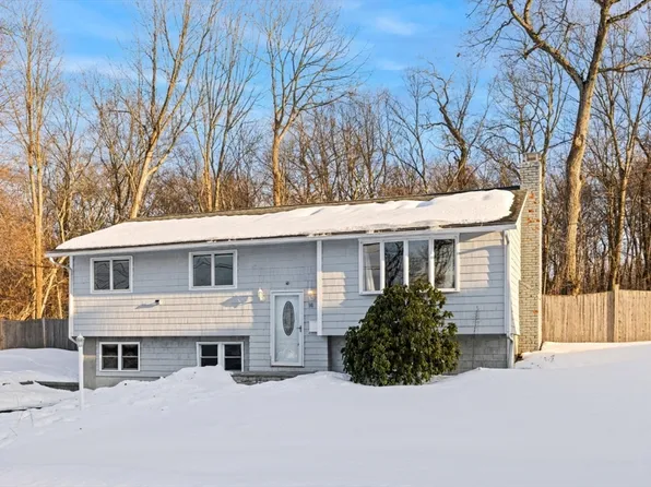 14 Raylen Ave, Peabody, MA 01960