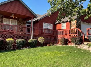 352 Grand Ave, Branson, MO 65616