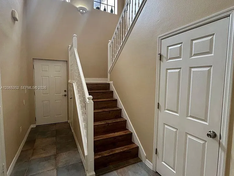 6018 Tivoli Gardens Blvd — Photo 5