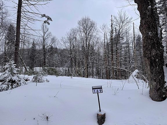 2nd image of 169 Sun & Ski Road