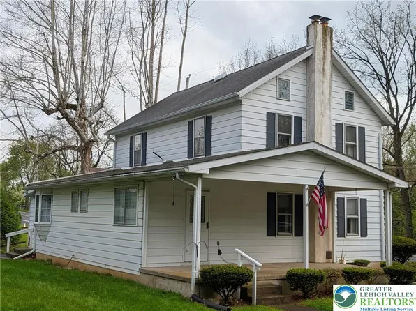3722 Mountain View Dr, Danielsville, PA 18038