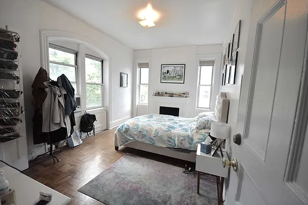 Rented by KYLM, LLC | media 20