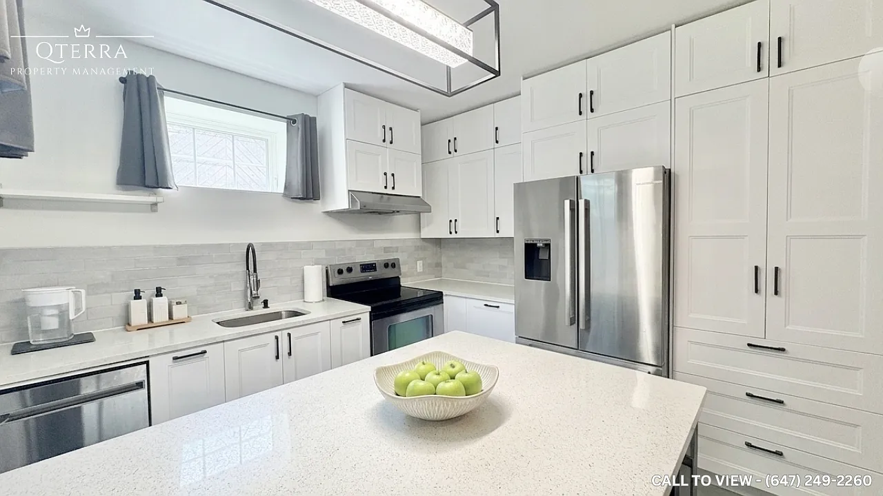 2 bed, 715 sqft, $2,150 — Photo 3