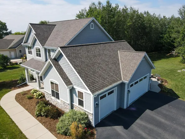 N66W27662 Maple STREET, Sussex, WI 53089