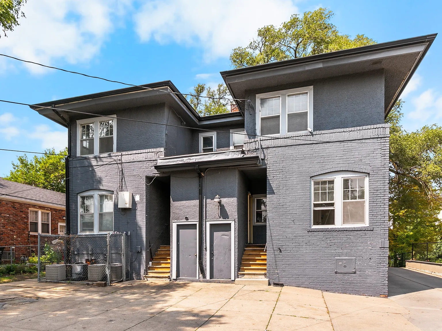 2 bed, $1,300 — Photo 3