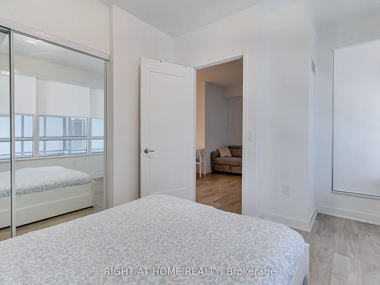 70 Princess St #312B — Photo 20