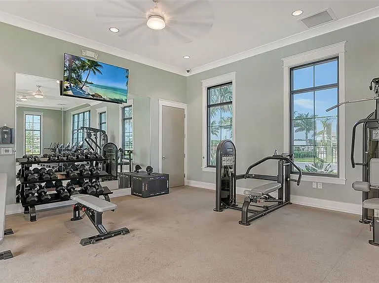 16905 Sweetwater Village Dr — Photo 68