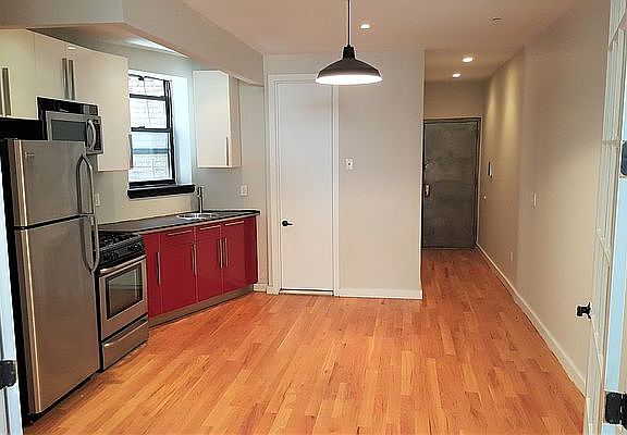 3rd image of 246 Pacific St #22