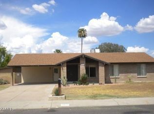 3832 W Dalphin Rd, Phoenix, AZ 85051