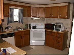 2nd image of 83 Maplewood Cir