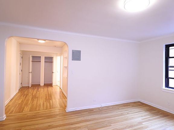 4th image of 6509 99th St APT 4K