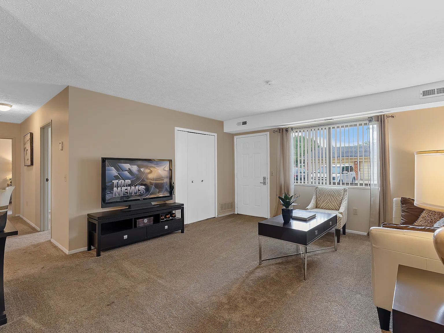 Oakwood Apartments — Photo 3