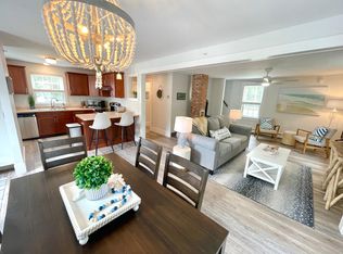 76 N Shore Rd #5, Hampton, NH 03842