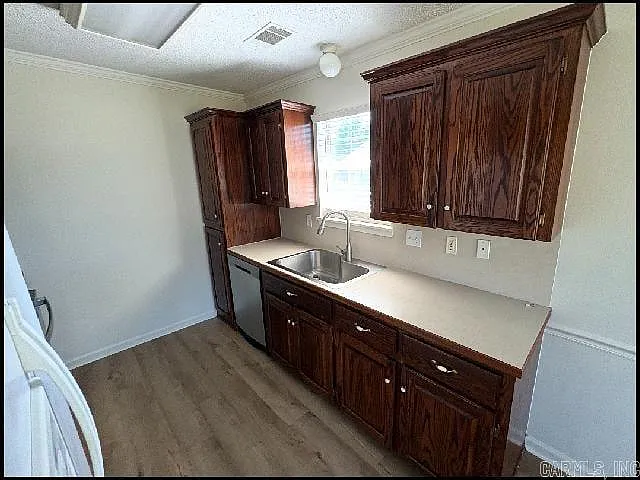 2310 Kellybrook — Photo 9